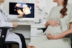 Difference Between a Traditional Surrogacy and a Gestational Carrier
