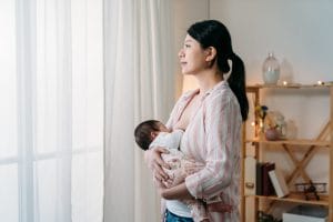 Breastfeeding Your Baby Born by a Surrogate Pregnancy